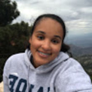 Meet your Posher, Michaela